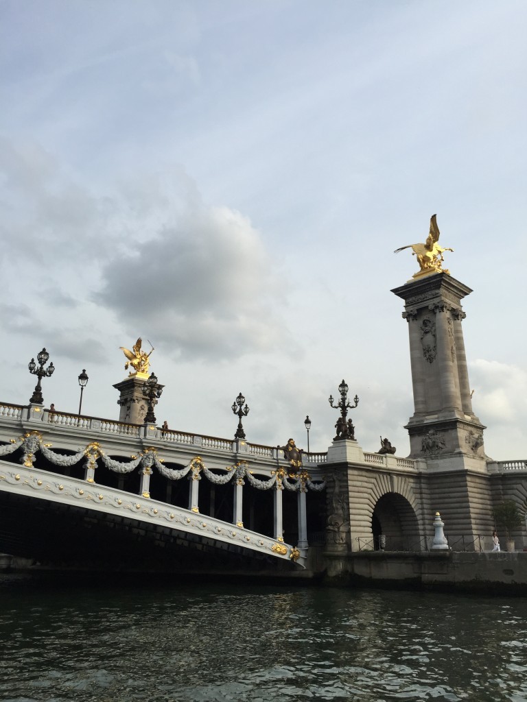 Paris Bridge Tour